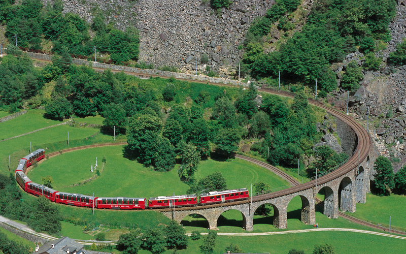 Top 5 Scenic Rail Journeys to cherish the beauty of Switzerland Gotthard Panorama Express route